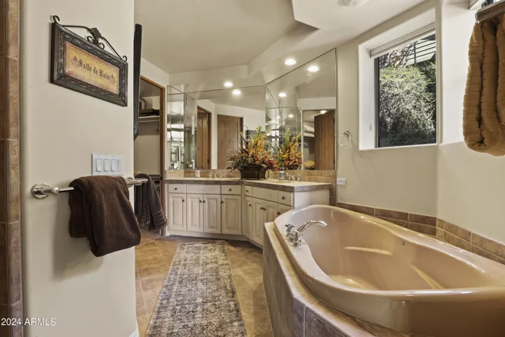 All bedrooms are ensuite. All have bathtubs and showers.