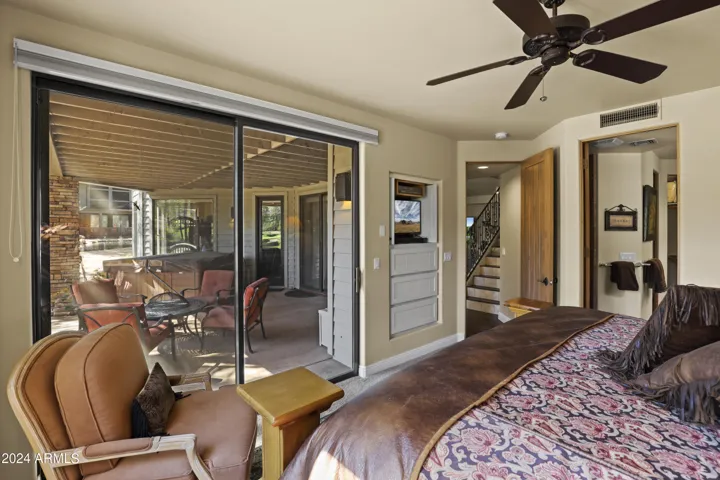 Another king suite.