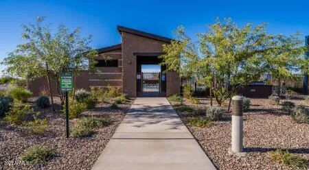 La Mira Discovery Community