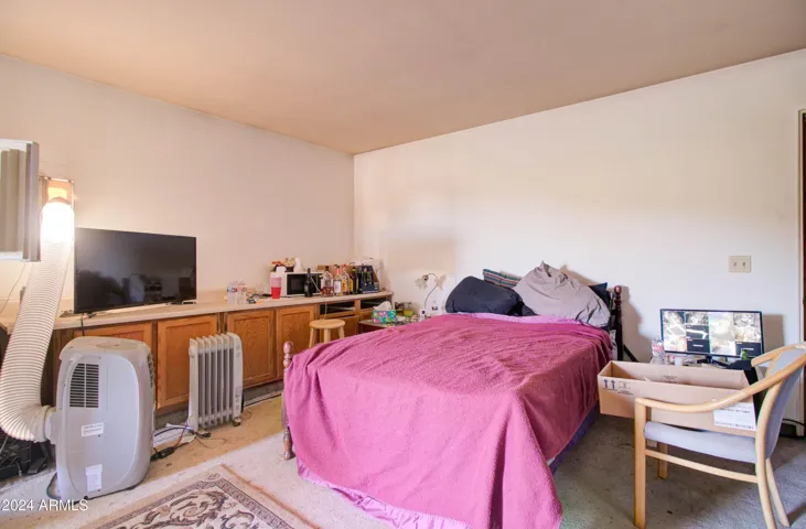 Upstairs Studio Apartment