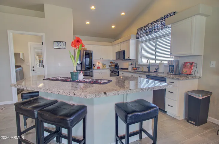 Large island for quick meal or conversation while cooking