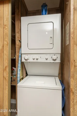 Stackable washer / Dryer unit