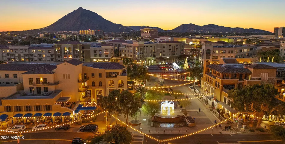 Walking distance to Old Town