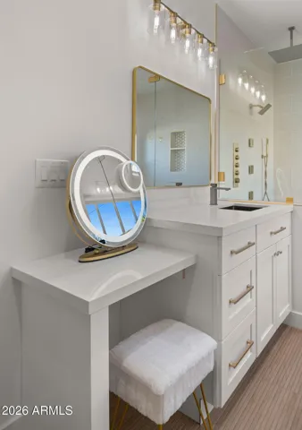 Make up vanity