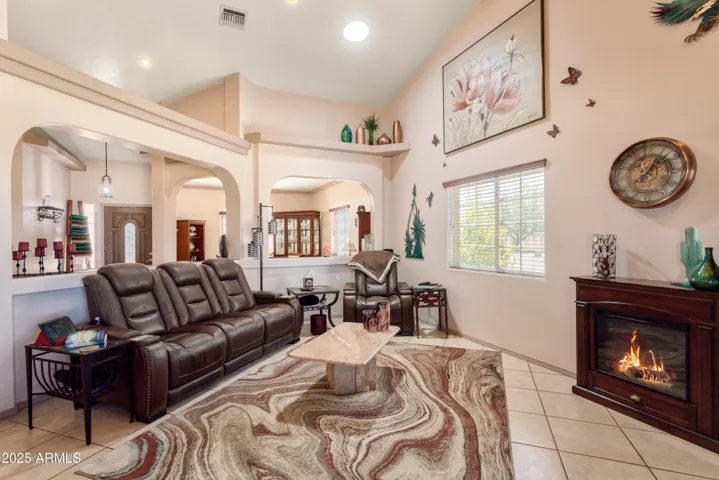 Large room on the other side of the formal dining room