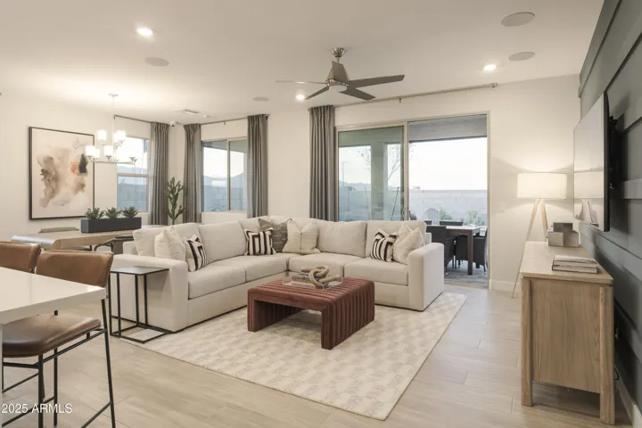 PHOTOS ARE OF A MODEL HOME. SOME SELECTIONS MAY BE DIFFERENT.