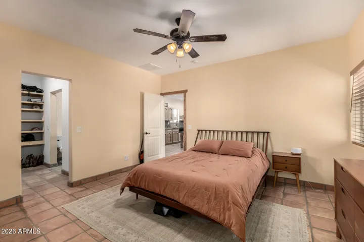 detached guest house 3 bedroom