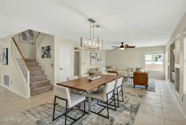 Virtual staging dining area