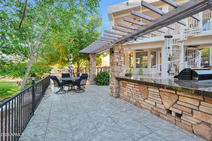 Outdoor patio and large professional grill