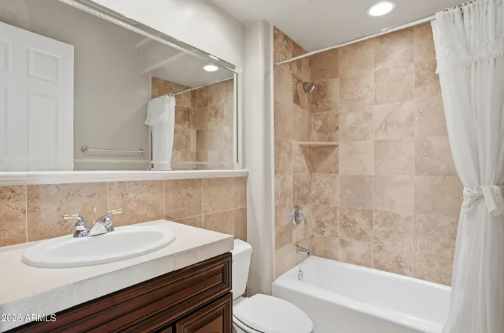 Bedroom 2 Ensuite Bathroom