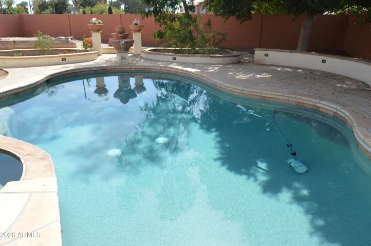 WOW - Pool, Spa, Heated Pool, Oversize Backyard
