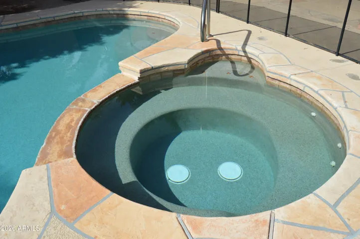 WOW - Pool, Spa, Heated Pool, Oversize Backyard