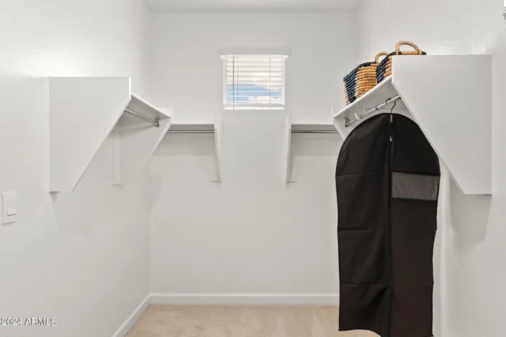 Photos of model home, options may vary.