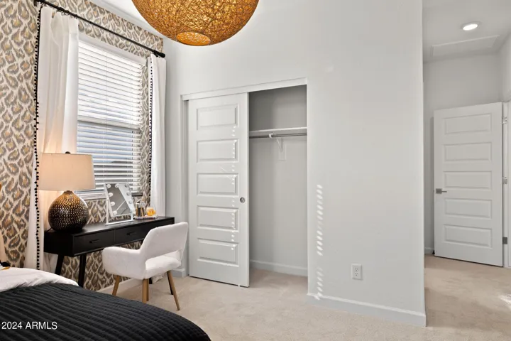 Photos of model home, options may vary.