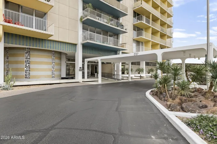 Refined entry featuring iconic mid-century modern architectural design.