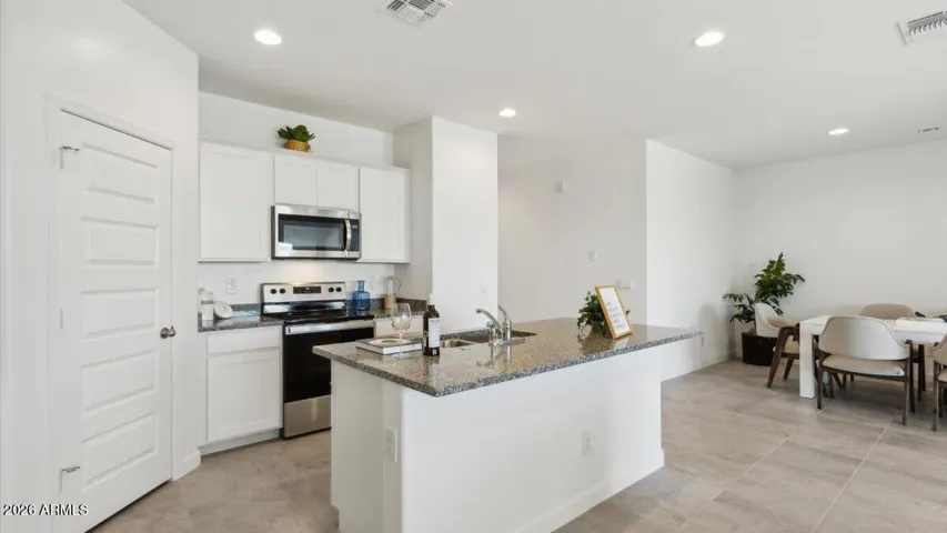 *Photos Are of a Speculative Home. Options May Vary*