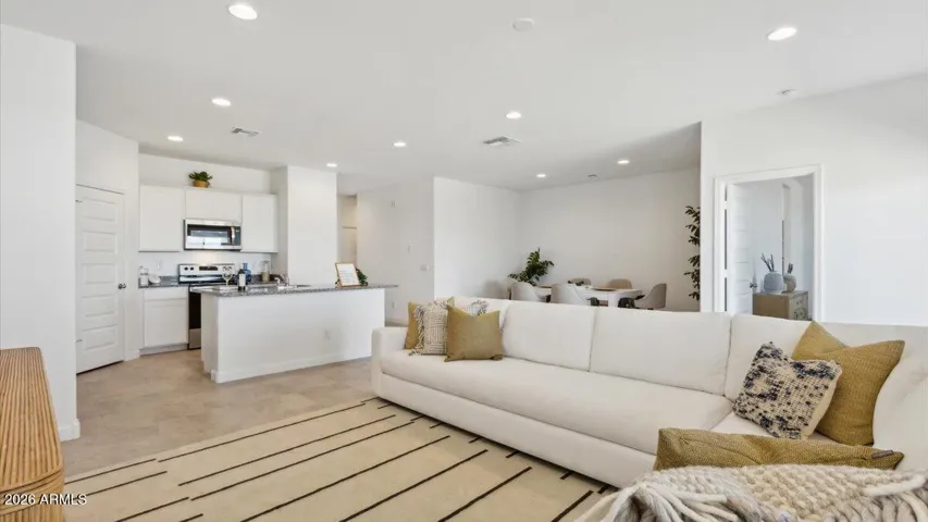 *Photos Are of a Speculative Home. Options May Vary*