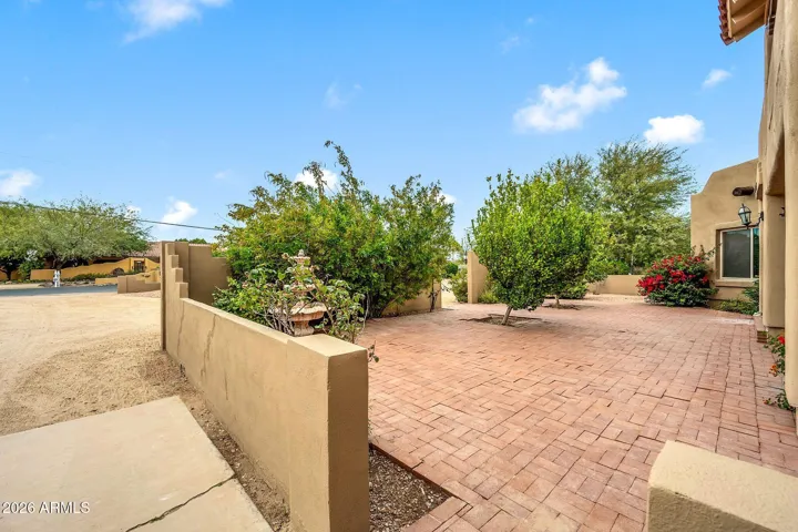 Frond courtyard right-side entrance