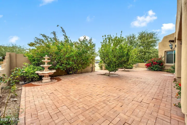 Right-side view front courtyard