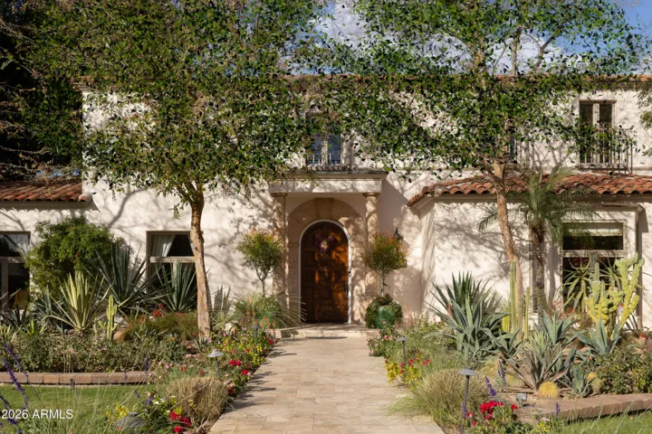 Beautiful Front Entry