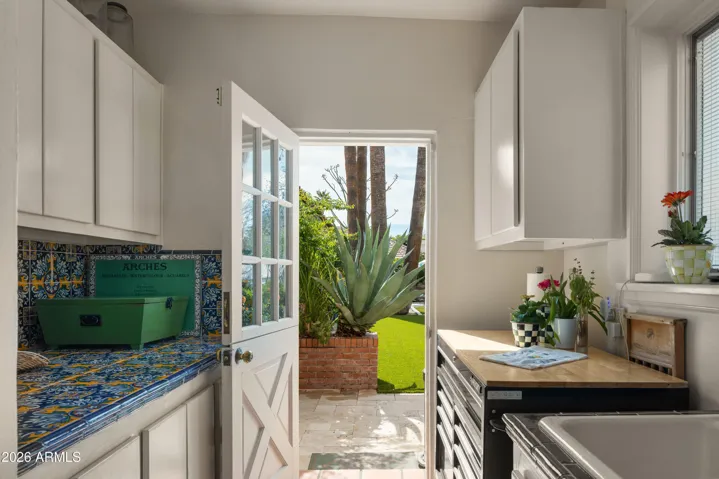 Potting Room