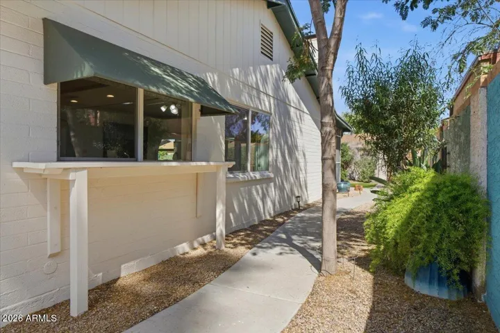 Pass thru window from kitchen to side yard