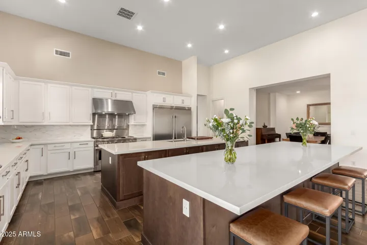 Chef's kitchen