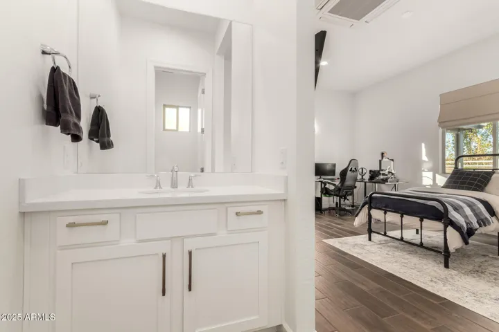 Bedroom 5 with walk in closet and jack and jill bathroom - separate sink areas