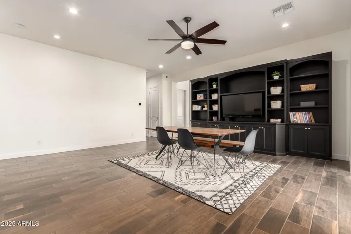Teen/bonus room