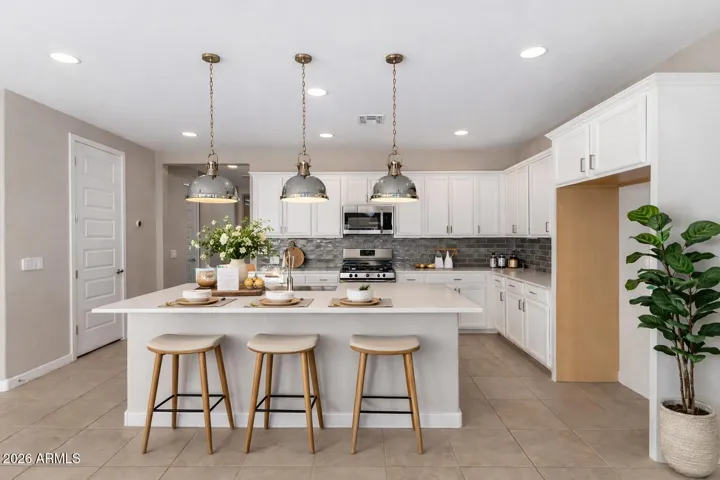 Virtual Staging Kitchen