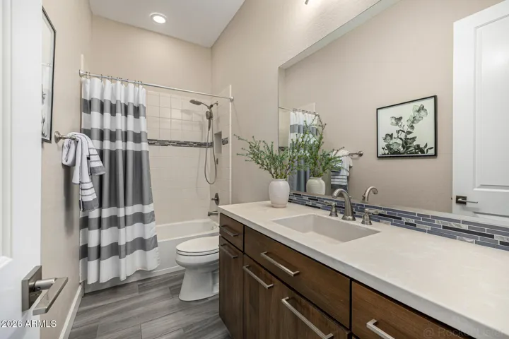 3rd shared bath for others and guests