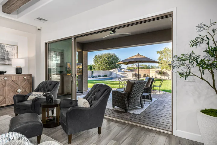 Retractable screen door for perfect indoor outdoor living throughout the year ...