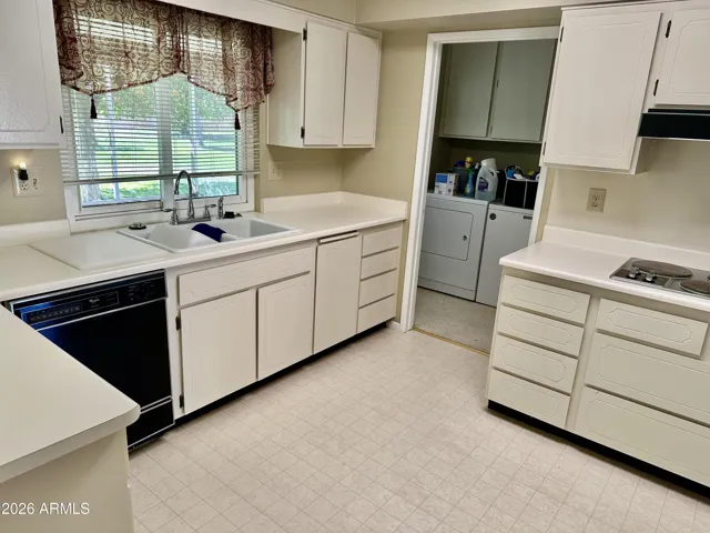 Kitchen & Laundry Room