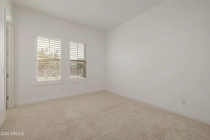 2nd primary bedroom