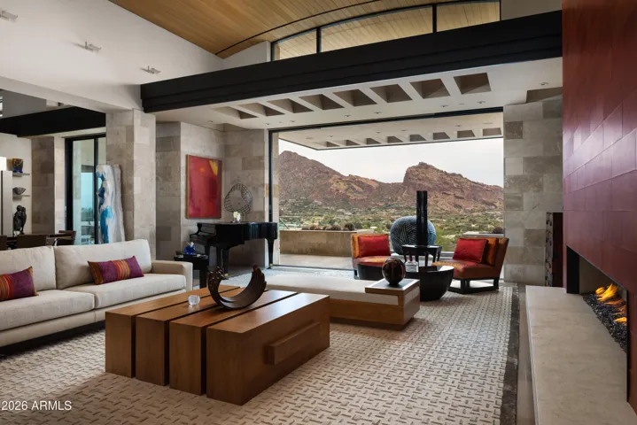 Great Room Camelback