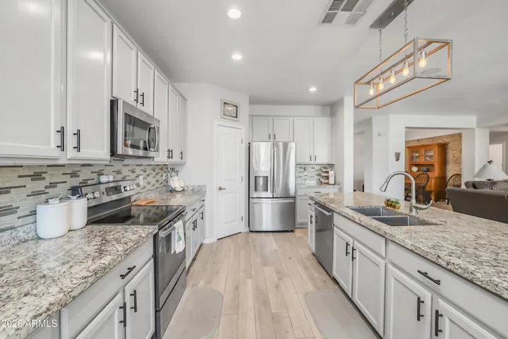 looking toward pantry