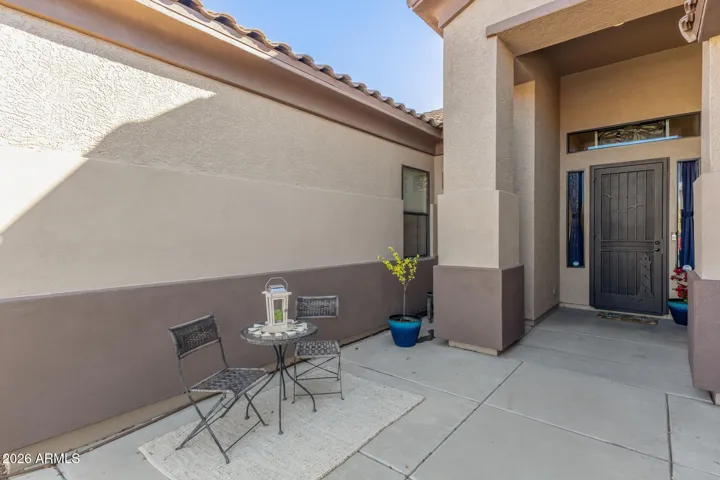 North facing! WITH mountain views!