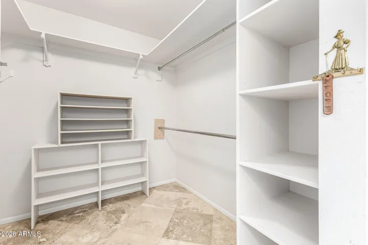 Walk -in closet