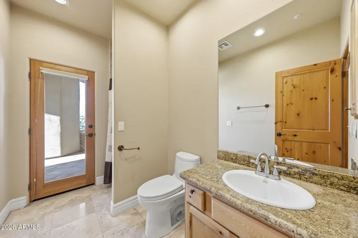 Guest bath with pool access