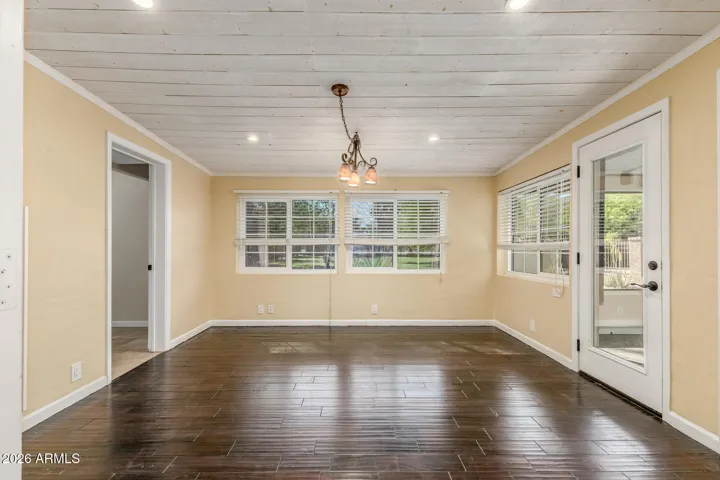 Formal Dining