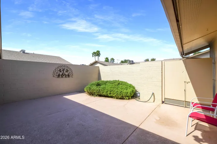 Double door to courtyard to allow easy Golf Cart Access.