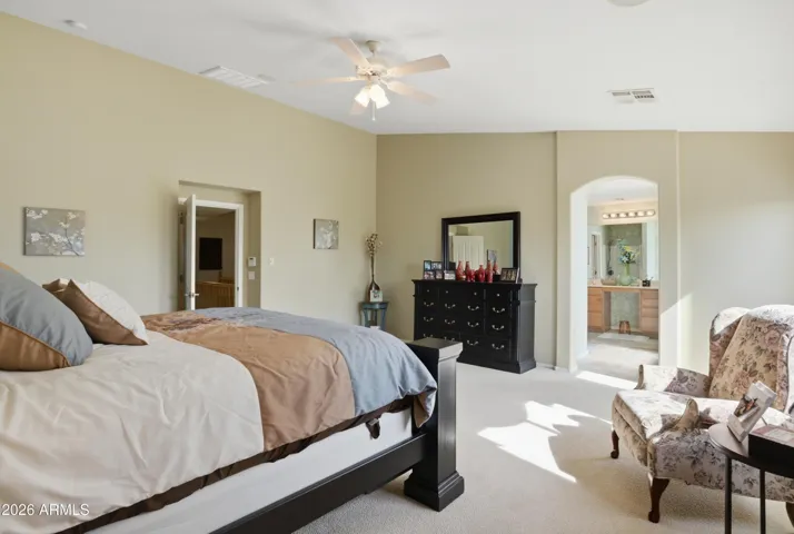 Great sized master bedroom with connected master bathroom