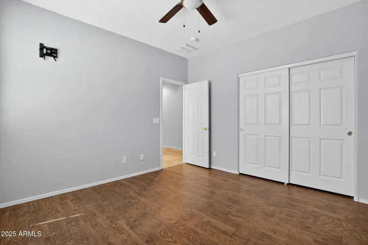 Secondary bedroom