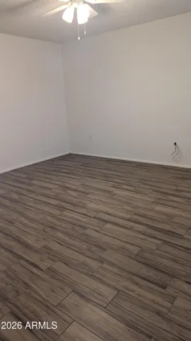 Extra large 3rd bedroom. Great for craft room or office.