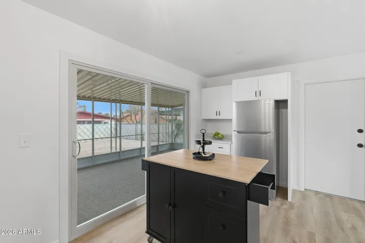 See photos 28-32 for other Kitchen set up ideas!