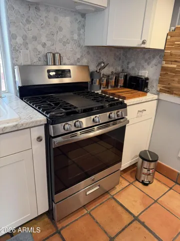 Propane powered gas range