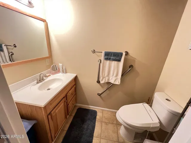 Half bath in AZ Room