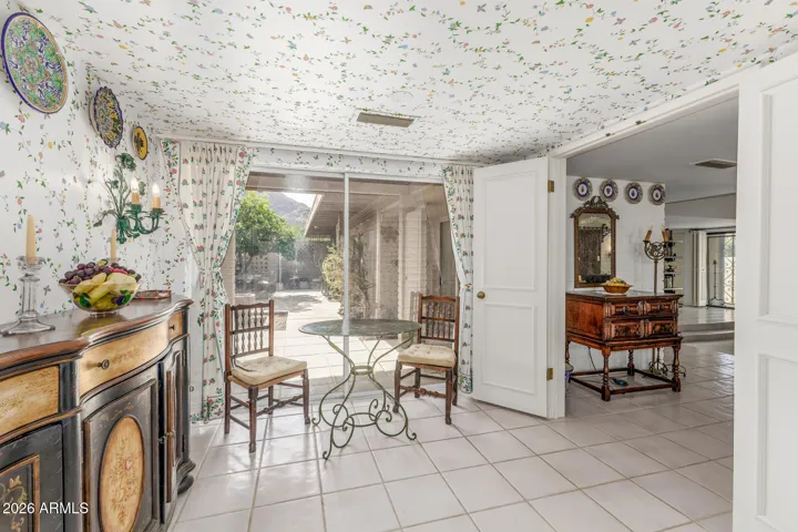 Dining Nook in Kitchen