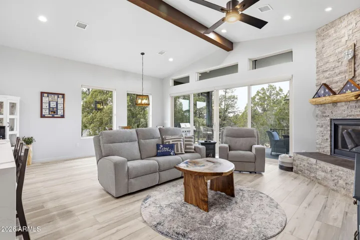 VAULTED CEILING WITH CUSTOM BEAM