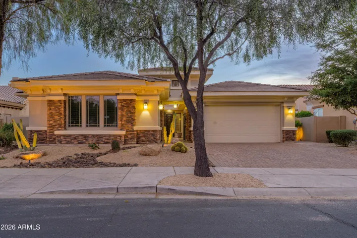 Easy maintenance front yard
